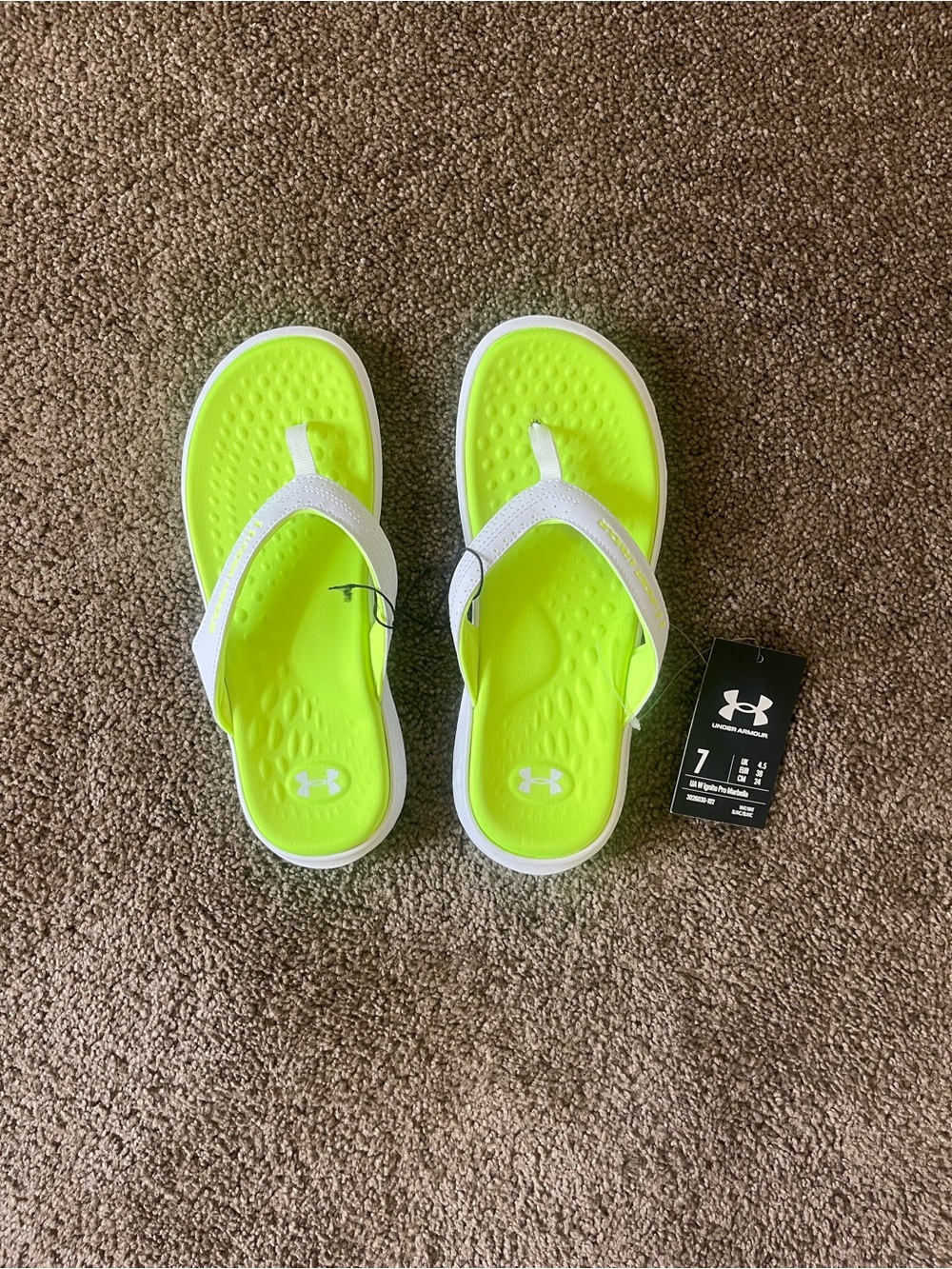 Under Armour Women’s Ignite Pro Marbella Flip Flops Neon Yellow White 7 NWT